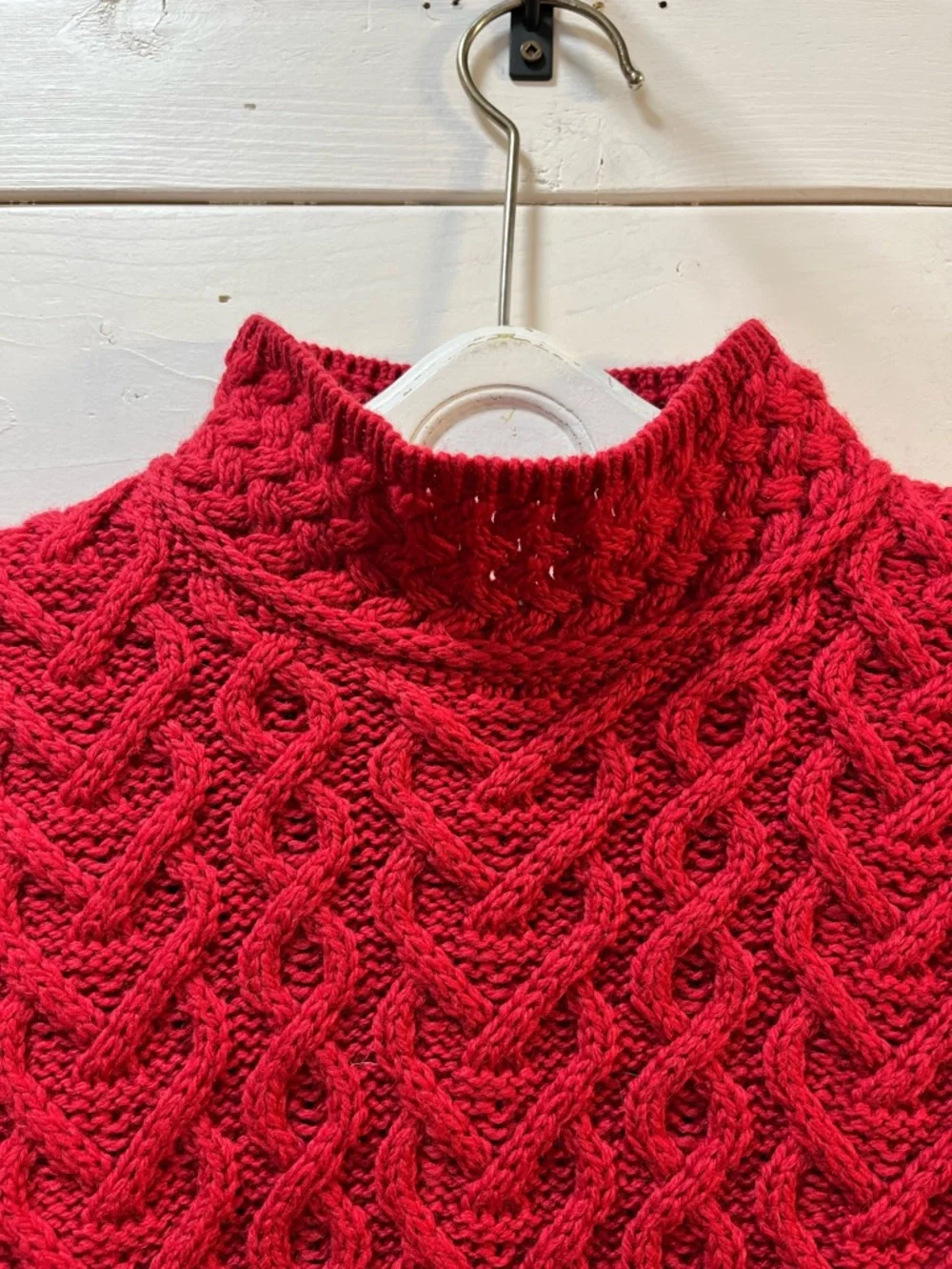 ARAN MÓR Red Cable Knit Sweater Size S - Picture 7 of 11